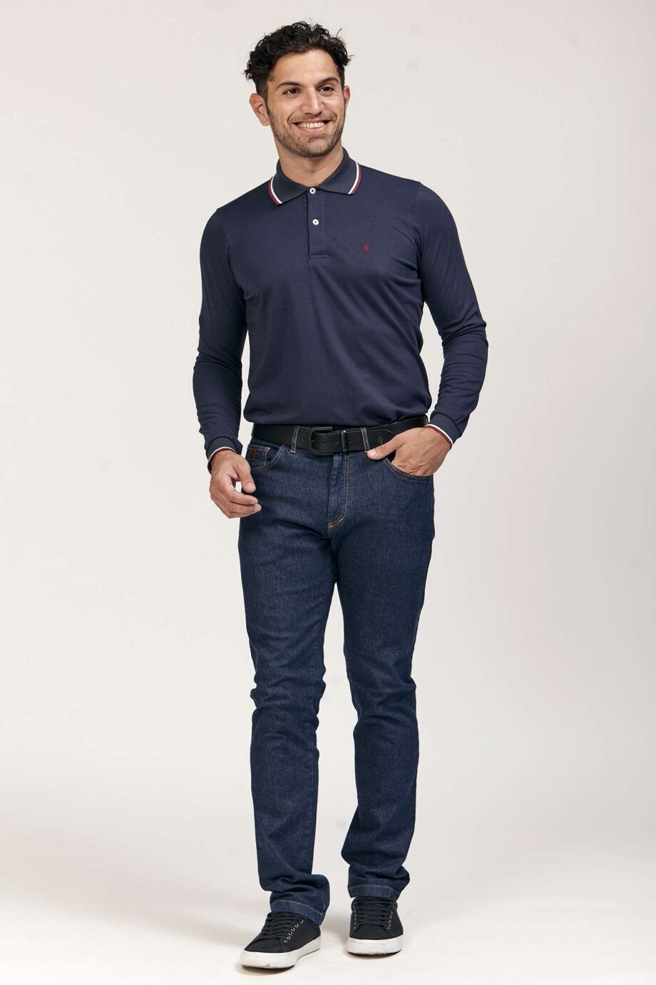 Polo con vivos de jersey liso