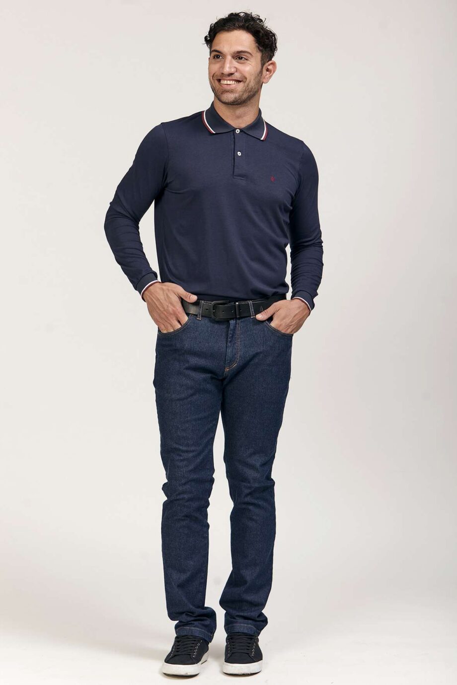 Polo con vivos de jersey liso