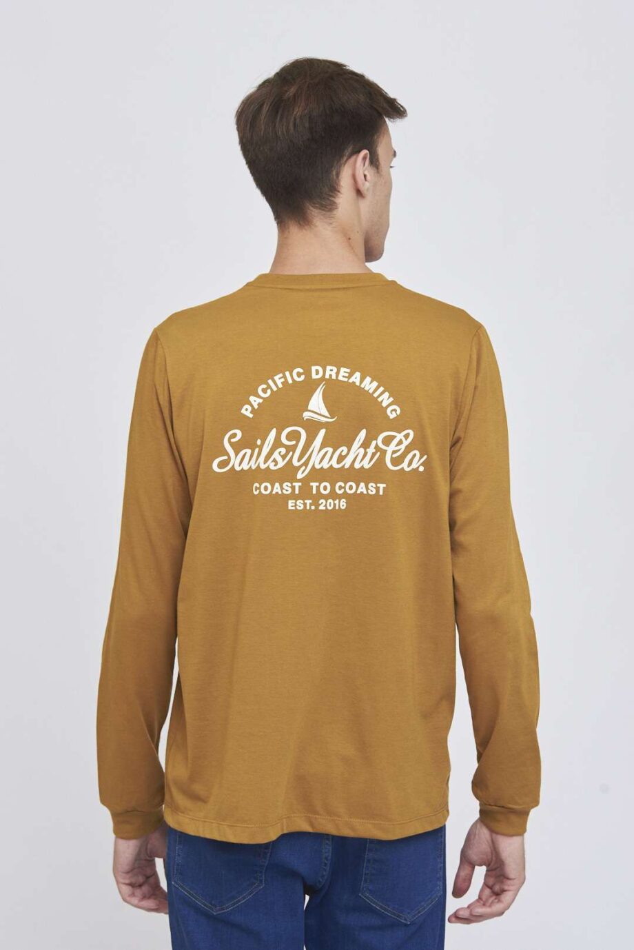 Remera mangas largas SAILS YATCH CO