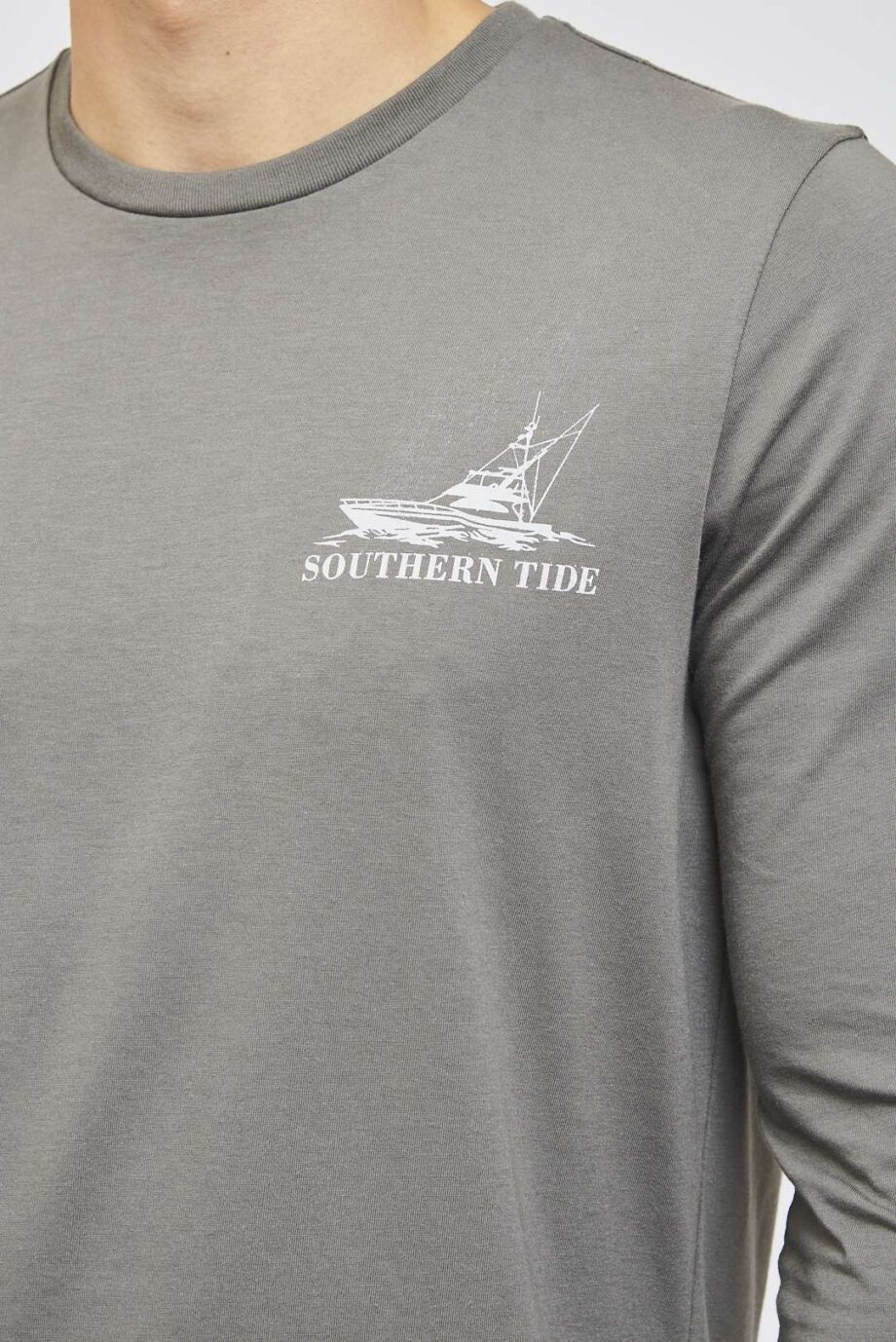 Remera mangas largas escote O Southern tide de jersey