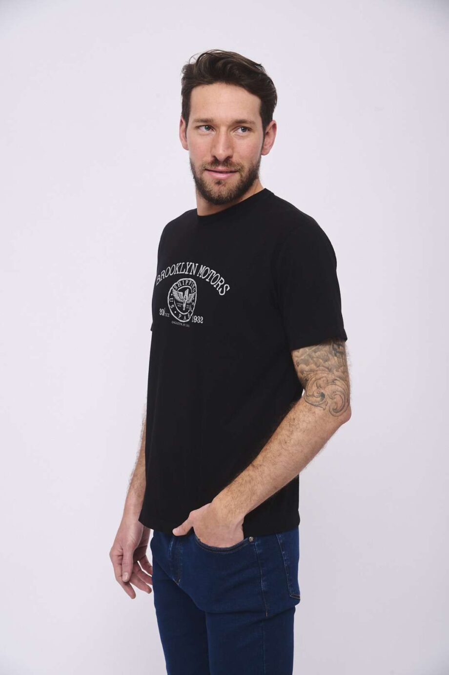 Remera de jersey brooklyn motors