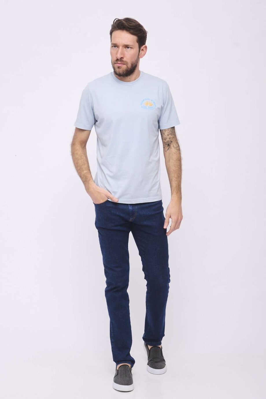 Remera de jersey tropical vibes