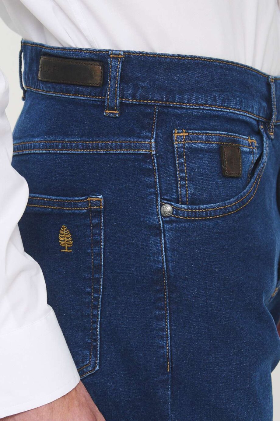 jean regular fit gastado