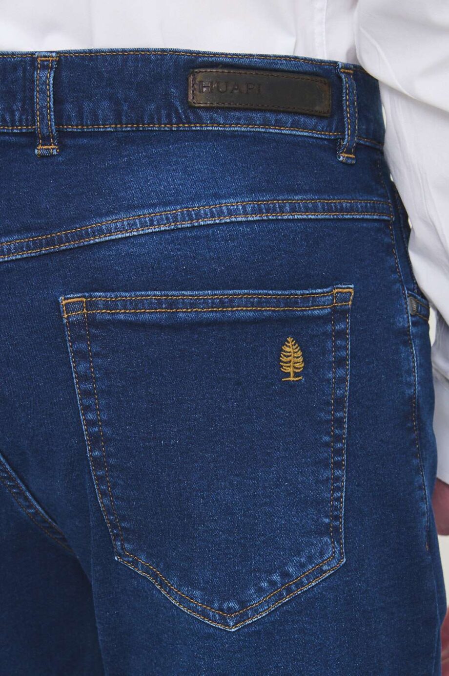 jean regular fit gastado