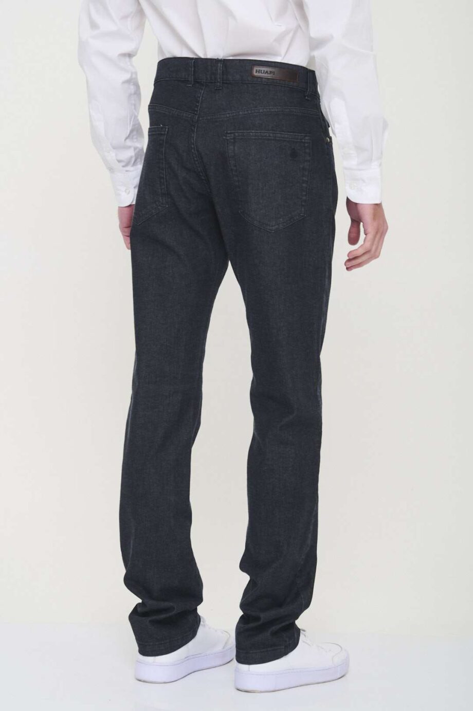 Jean regular fit gastado suave
