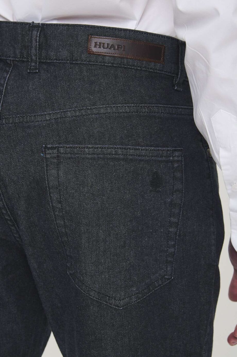 Jean regular fit gastado suave