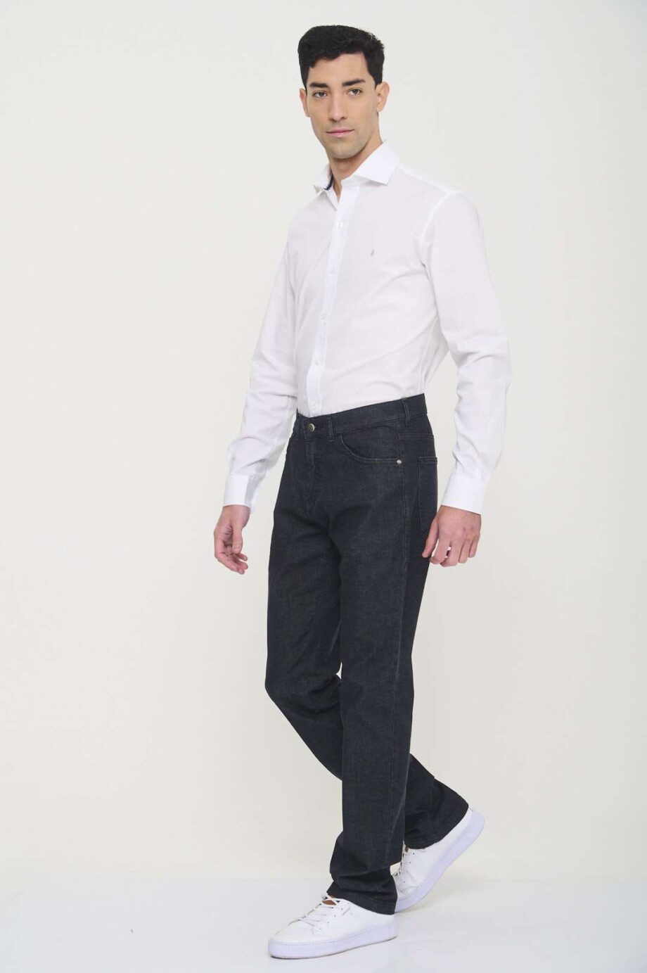 Jean regular fit gastado suave