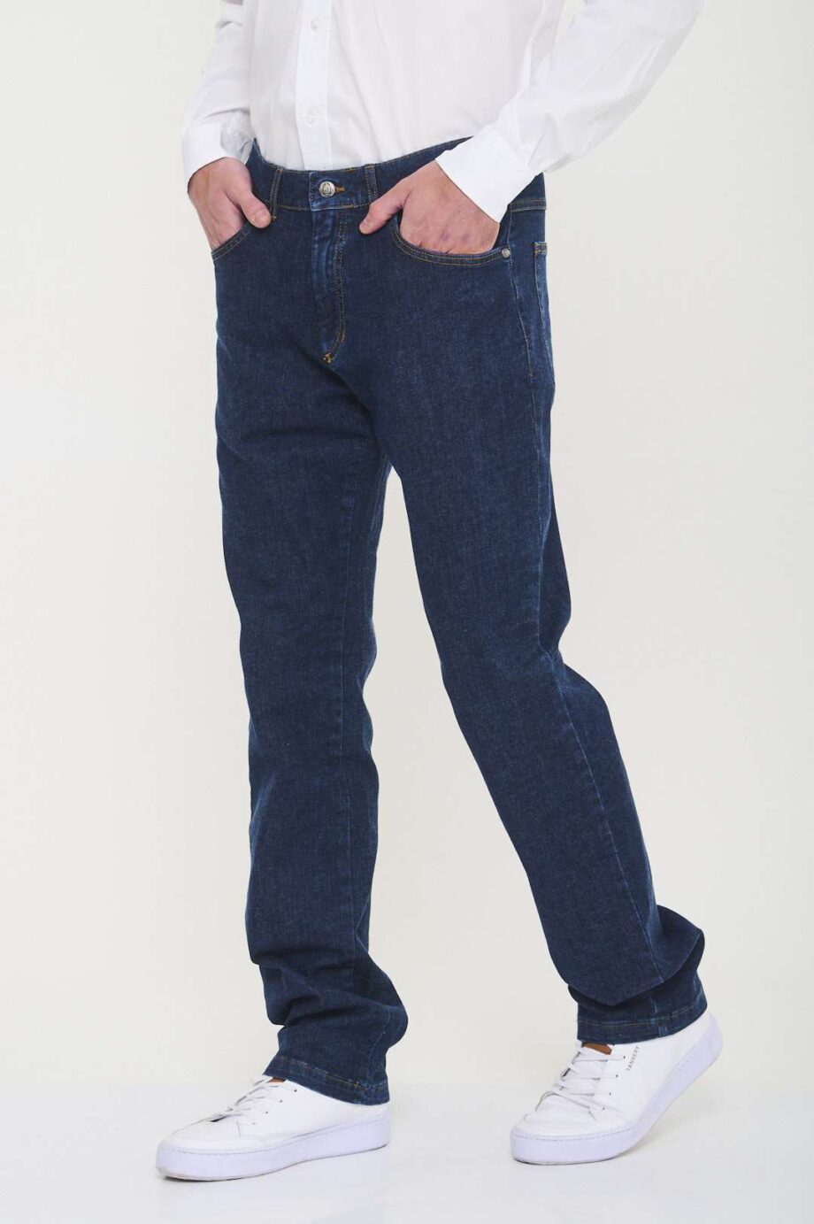 Jean regular fit desaprestado