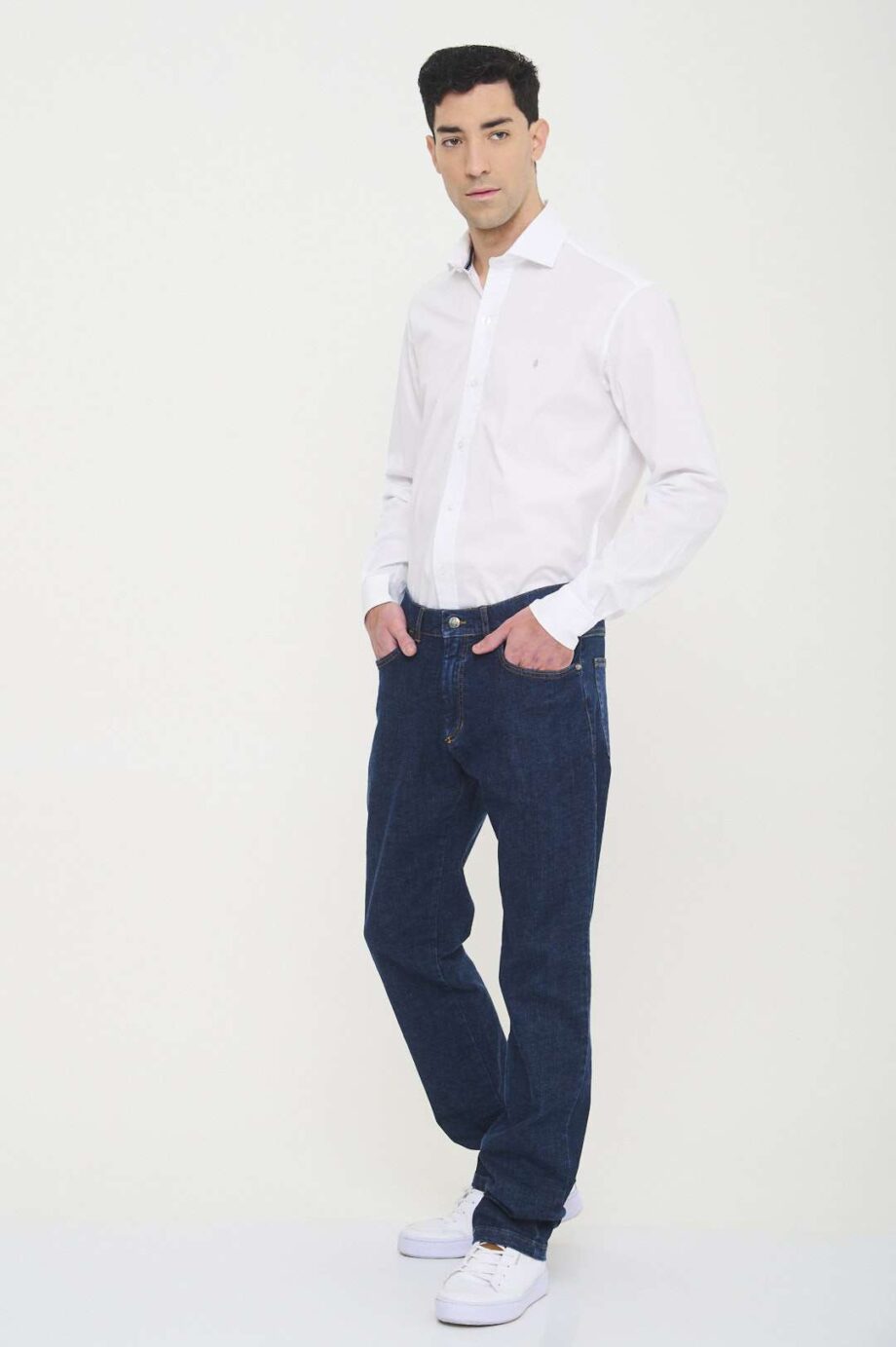 Jean regular fit desaprestado