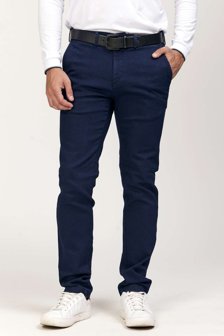 Jean sin pinzas azul gastado suave