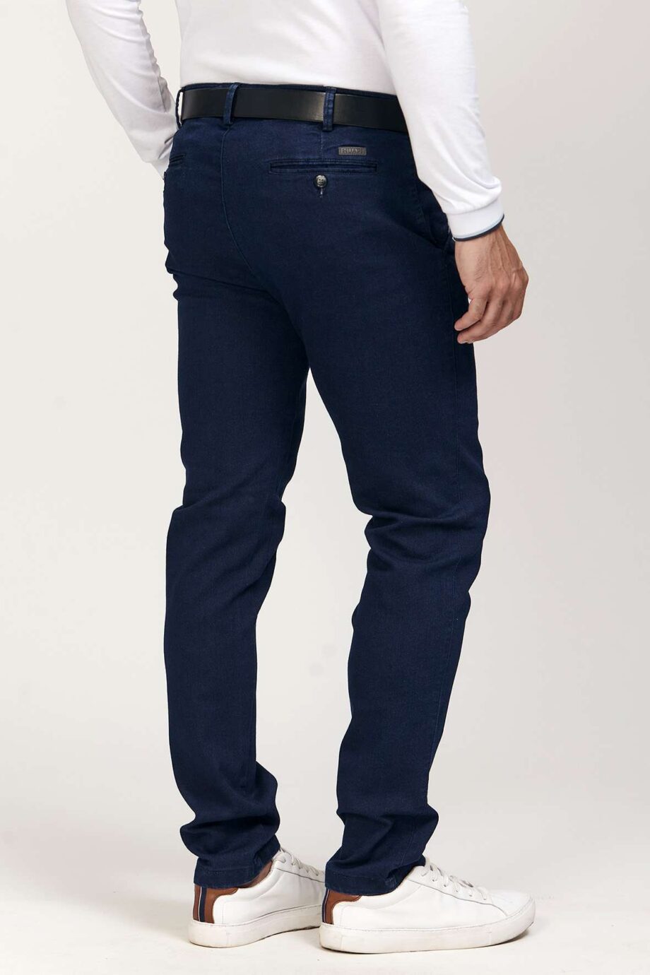 Jean sin pinzas azul gastado suave